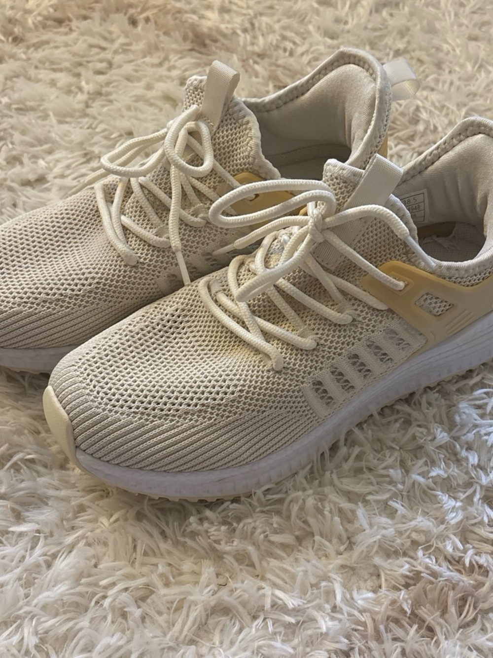 Light Cream Knit Women’s Lace-Up Running Sneakers